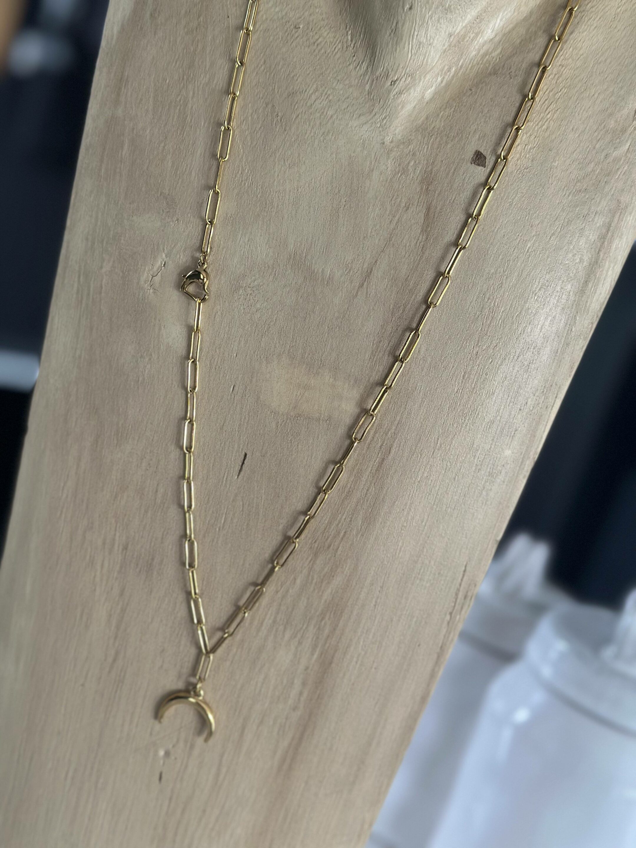 Collier by Val - MOON