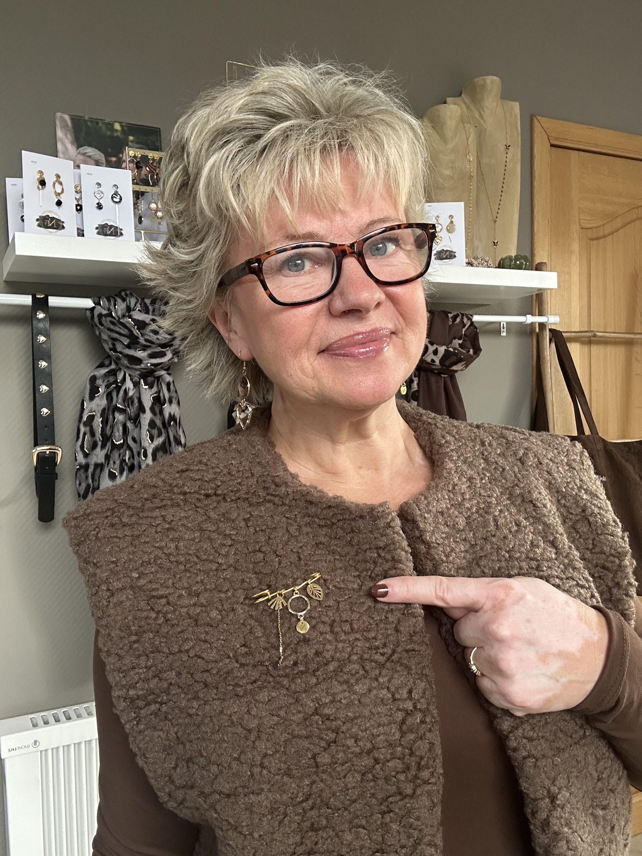 NB Bijoux - Broche – Image 4