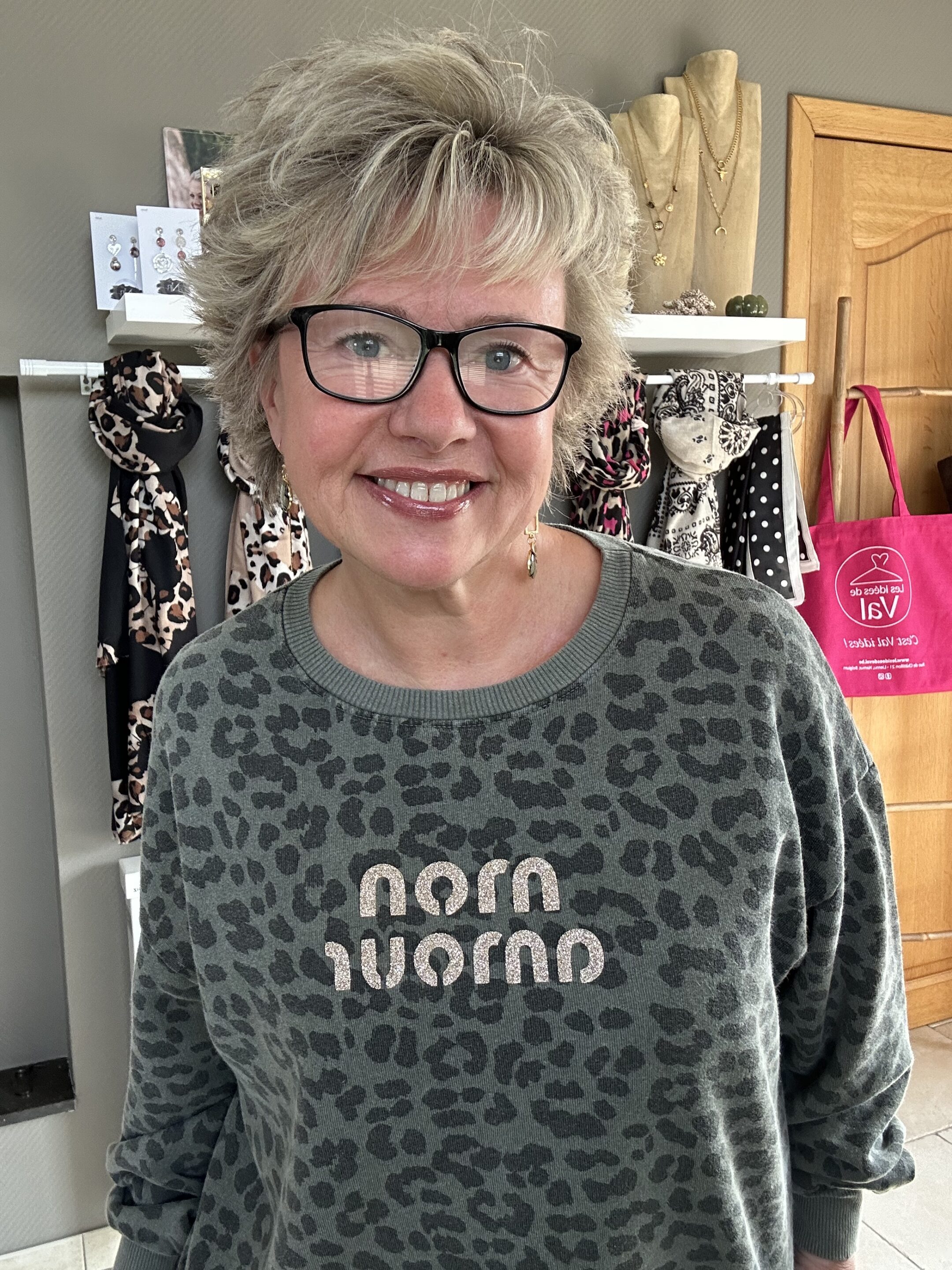 Sweat MON AMOUR – Image 8