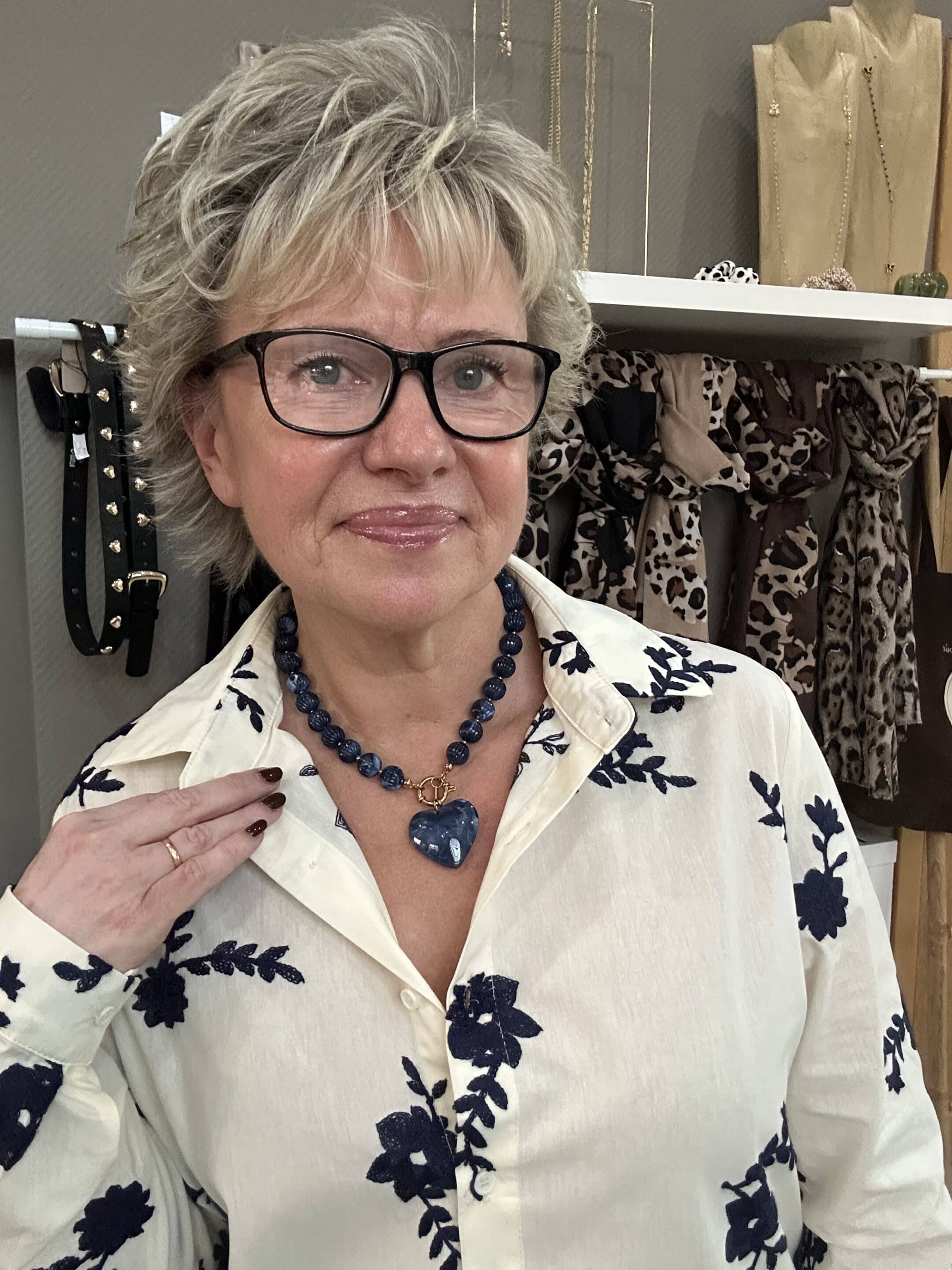 Collier MARINE – Image 2