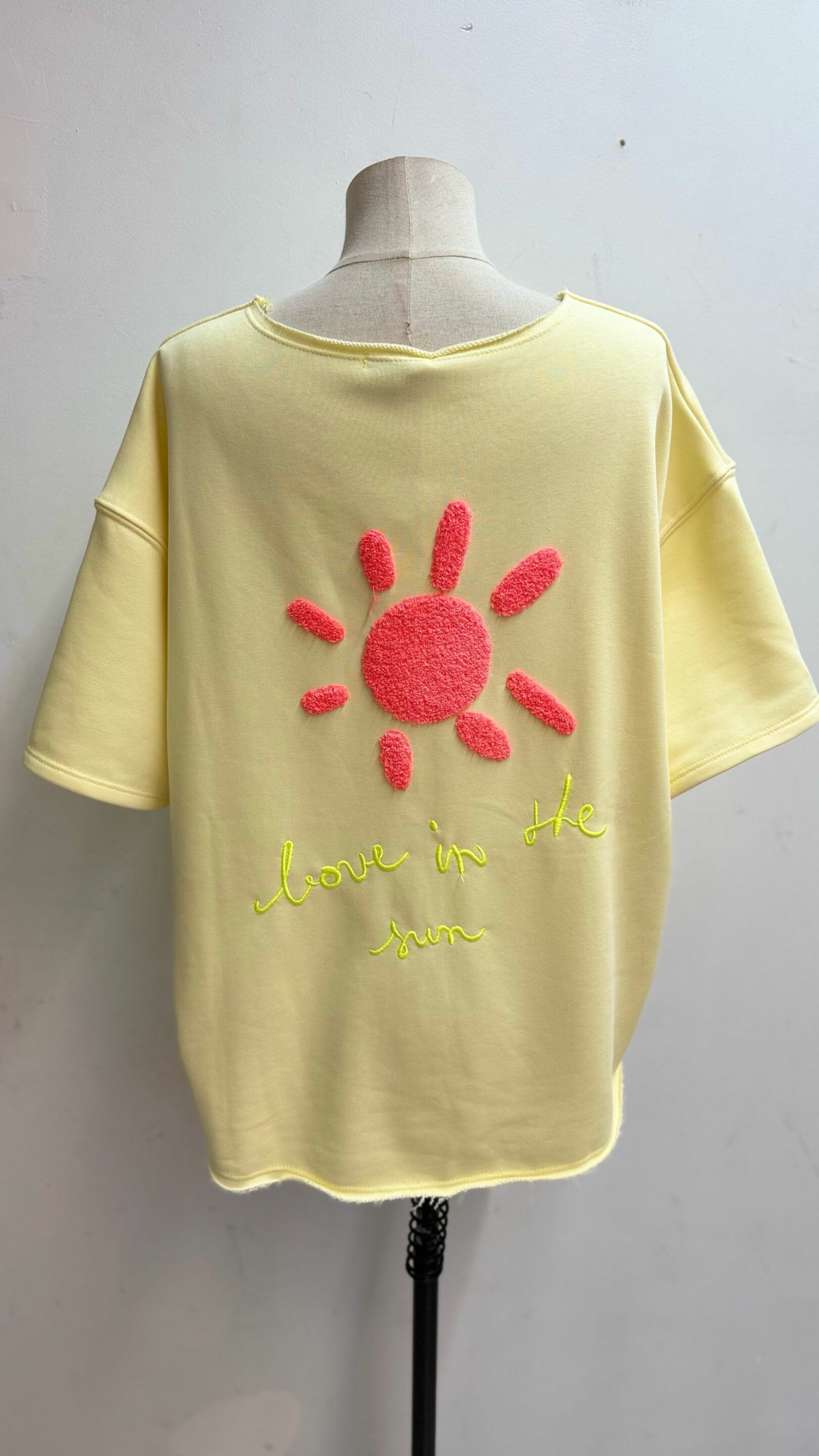 Sweat SUNSHINE – Image 13